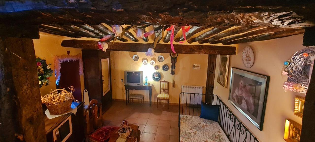 Готель La Quinta Rural Valeria Екстер'єр фото
